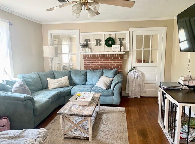 Foto del edificio - 3 Bedroom 2 bath home on Park Street