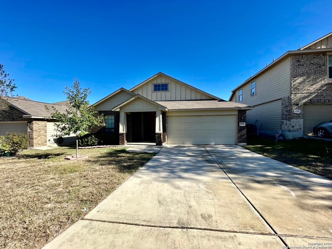 Foto principal - 2034 Gray Fox Creek
