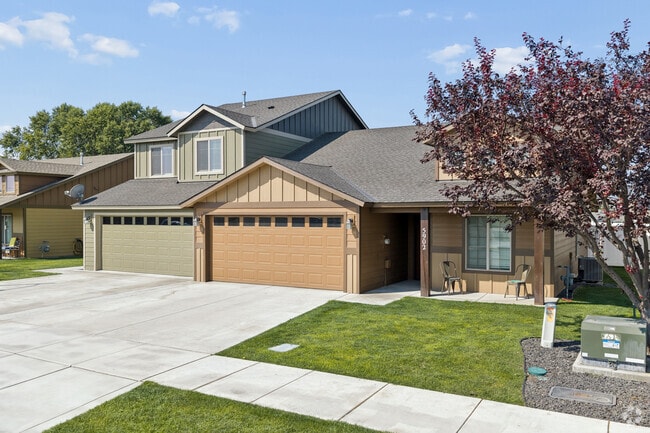 Columbia Villas - Columbia Villas and Columbia Cove