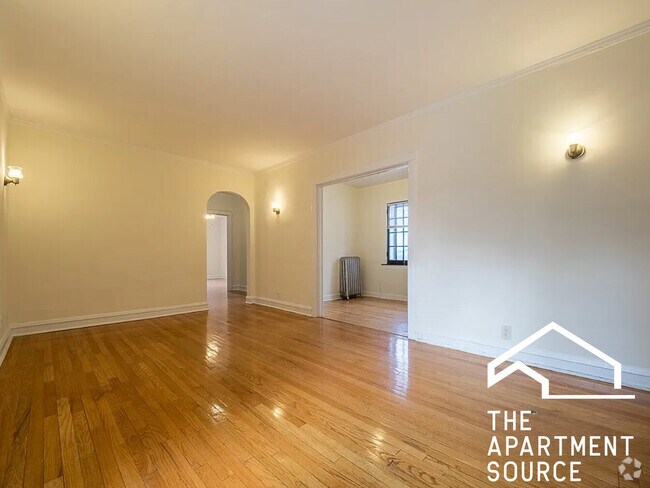 Building Photo - 4914 N Hoyne Ave