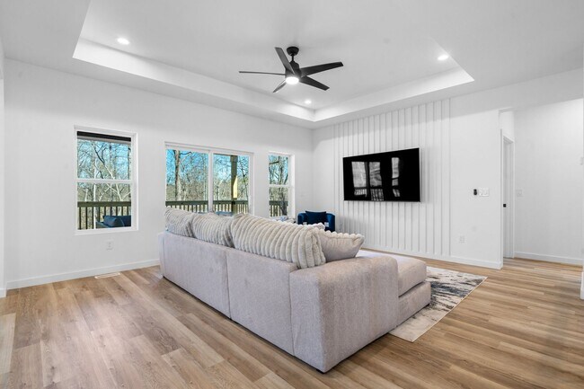 Foto del edificio - Prime Maiden Location – Luxury 4BR Split-L...