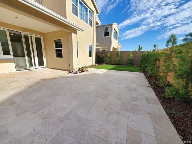 Foto del edificio - 136 Scale