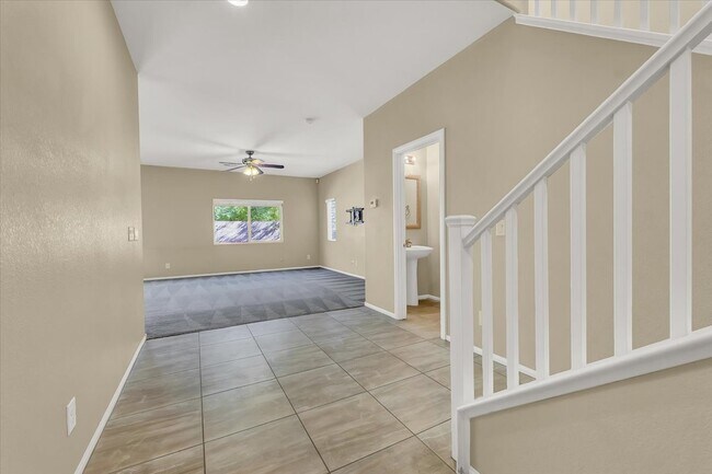 Foto del edificio - 7922 Blue Lake Peak St