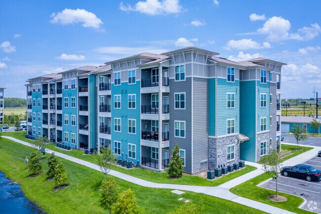 Building Photo - San Mateo Crossing