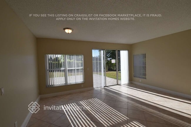 Building Photo - 1900 NW 193rd Ave