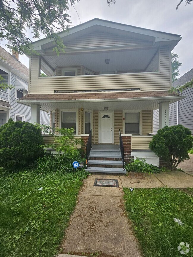 Building Photo - 3643 W 47th St