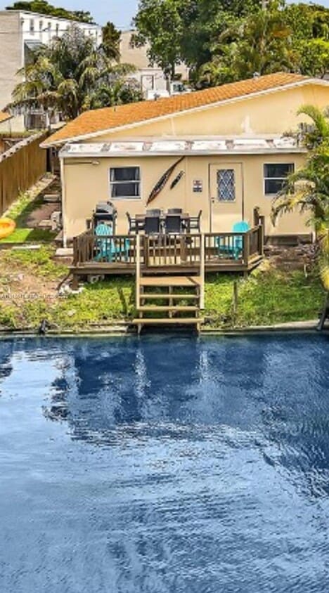 Foto principal - 5721 SW 24th Ave