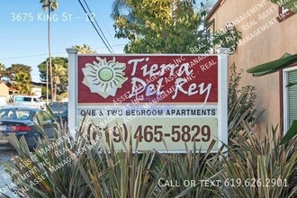 Building Photo - 3675 King St