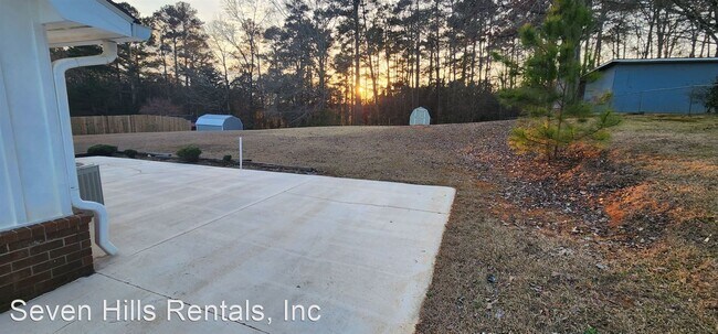 Foto del edificio - 3 br, 2 bath House - 39 Southern Woods Drive