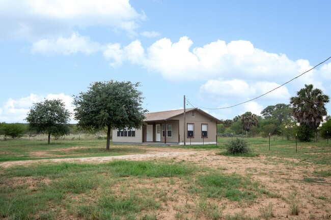 Building Photo - 12525 I-35