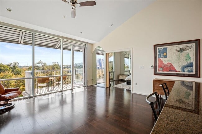 Building Photo - 1600 Barton Springs Rd