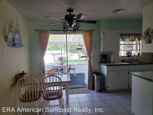 Foto del edificio - 2 br, 1 bath House - 6 N Adams St