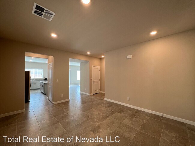 Foto del edificio - 5 br, 3 bath House - 8336 S Miller Ln