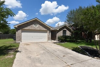 Building Photo - 1009 Downridge Dr