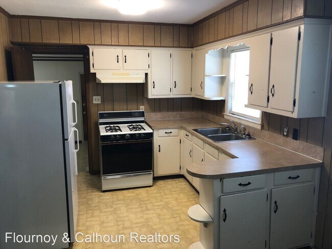 Foto del edificio - 3 br, 1 bath House - 2721 Hawthorne Drive