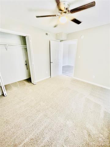 Building Photo - 705 Rain Pl Ct