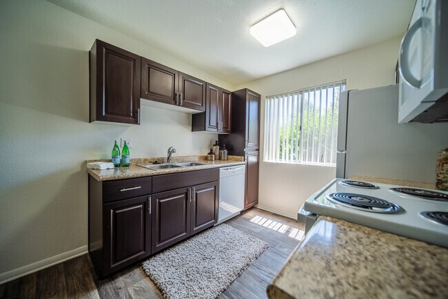 Foto del edificio - Country Club Terrace Apartments