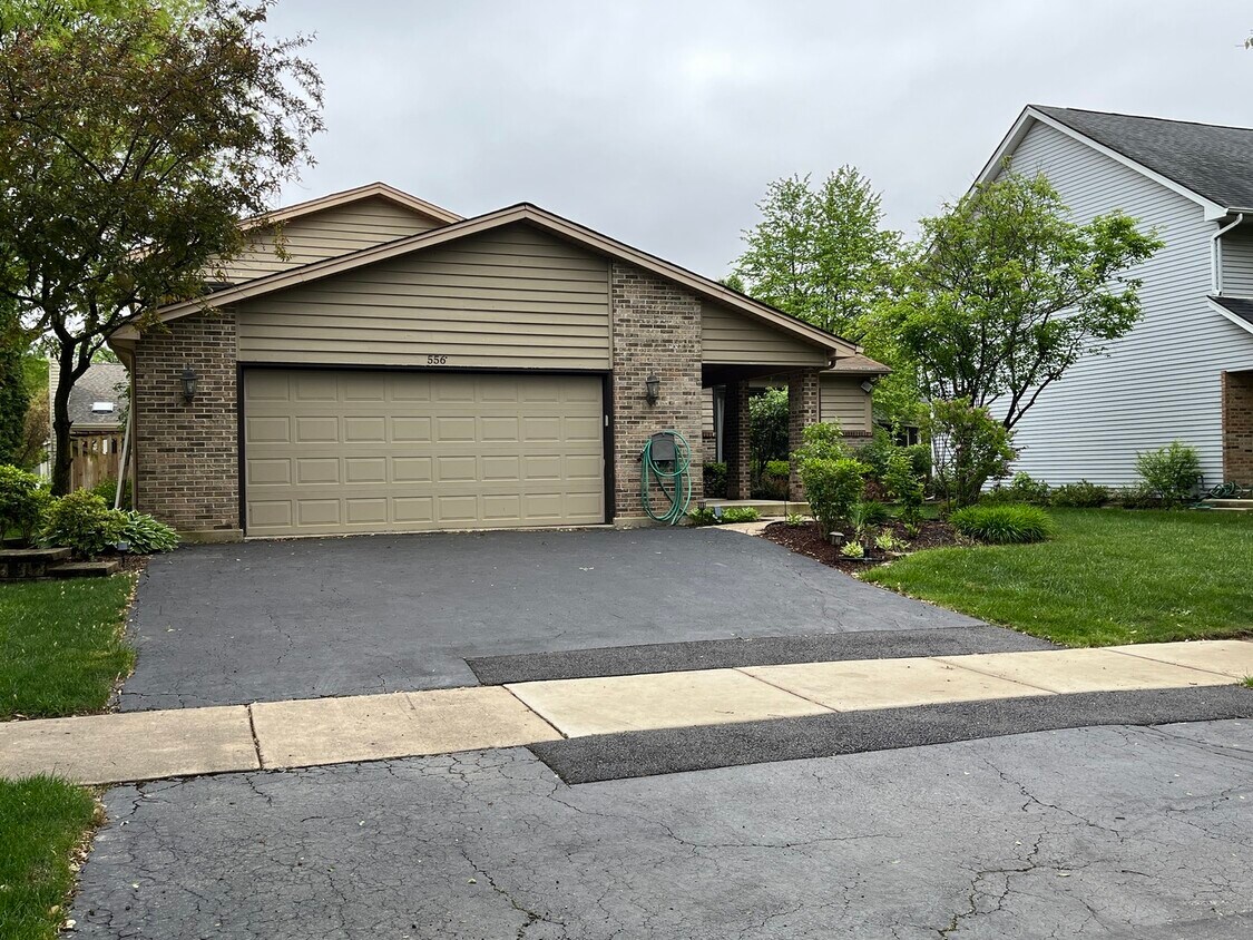 Foto principal - 556 Beaconsfield Ave