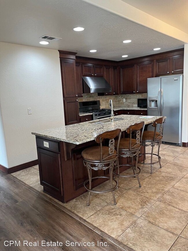 Building Photo - 3 br, 2 bath House - 1273 Ashford Way #05