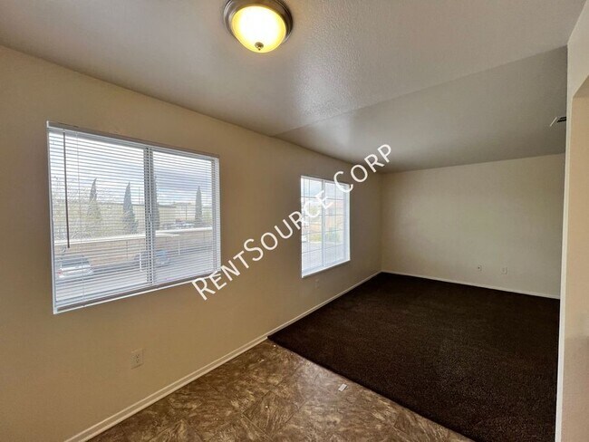 Foto del edificio - Bryan Manor Apartments