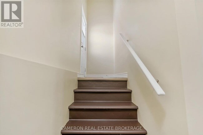 Photo du bâtiment - 1232 Cumberland St