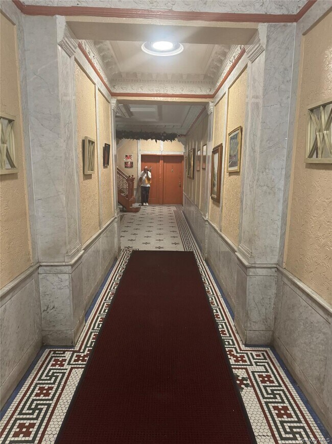 Foto del edificio - 614 W 136th St