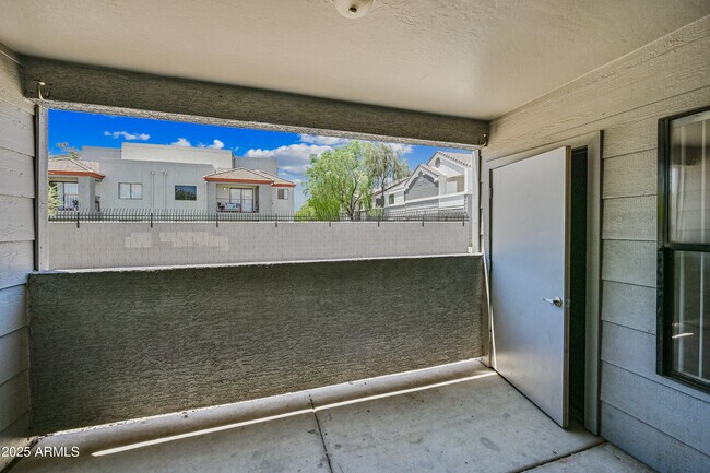 Building Photo - 3065 N 67th Ave