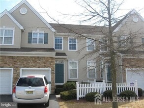 Building Photo - 802 Yarrow Cir
