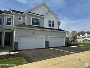 Building Photo - 2105 Explorer Ln