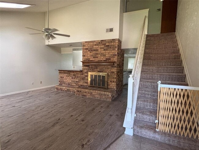 Foto del edificio - 15326 Silverman St