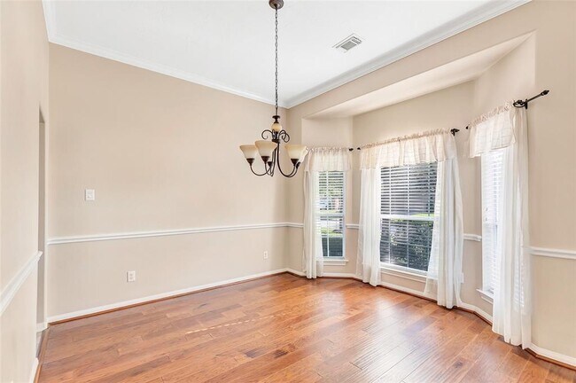 Building Photo - 20759 Kenswick Park Dr