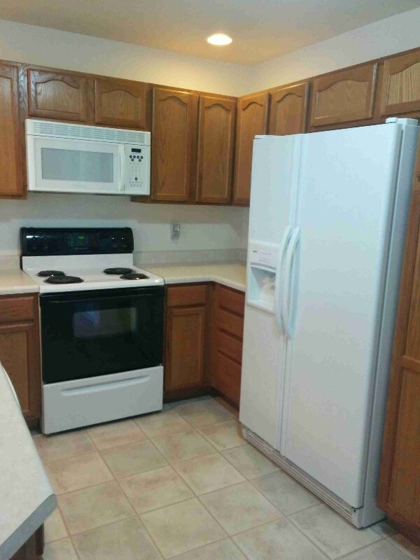 Building Photo - 2485 Fountainhead Blvd