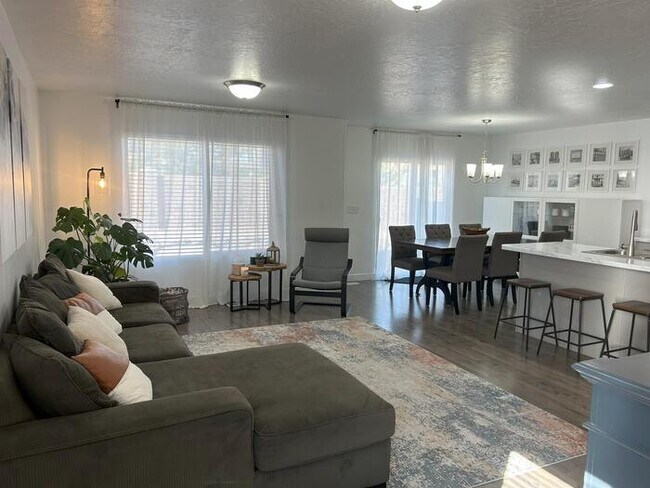 Foto del edificio - 14918 Beckenbauer Ave