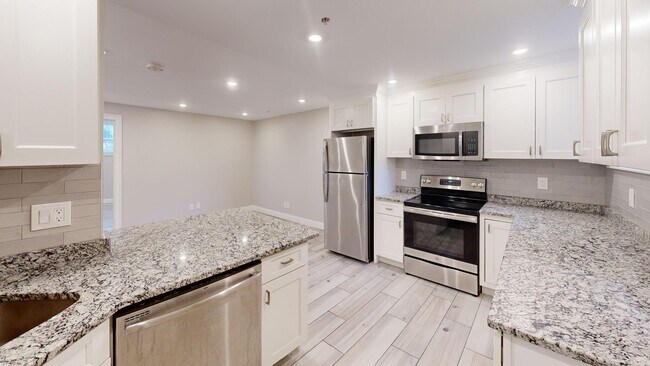 Foto del edificio - HOT BRIGHTON LISTING!!!!