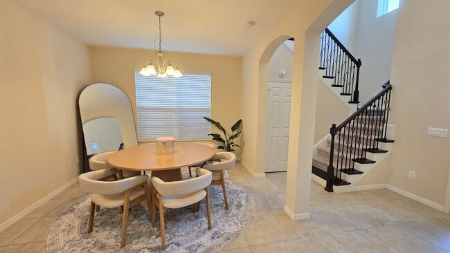 Foto del edificio - Beautiful 4 Bed / 3.5 Bath Home ~ Available April 1st!