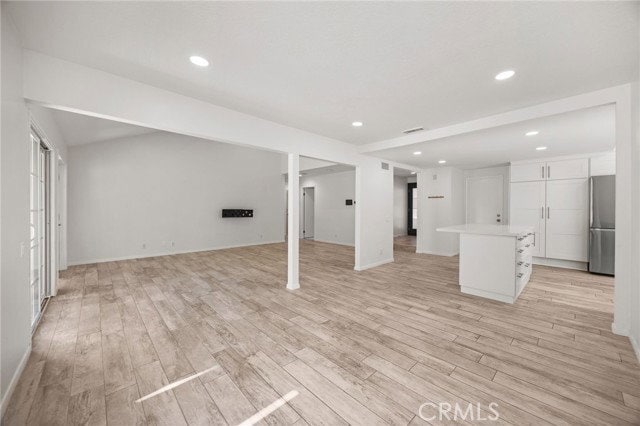 Foto del edificio - 26941 Floresta Ln