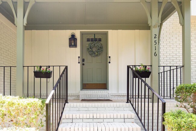 Building Photo - 2516 Marston Rd