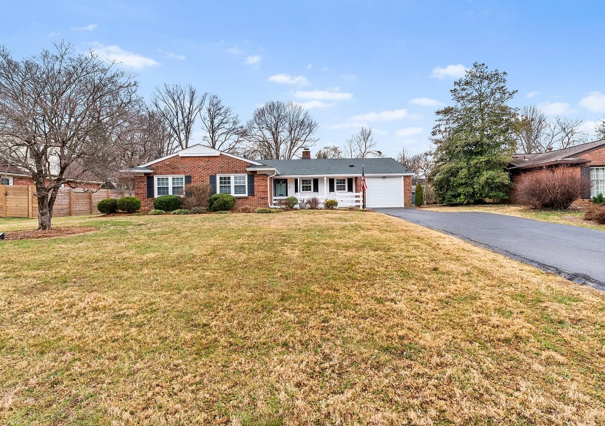 Photo - 8608 Whipps Bend Rd (Louisville, KY)