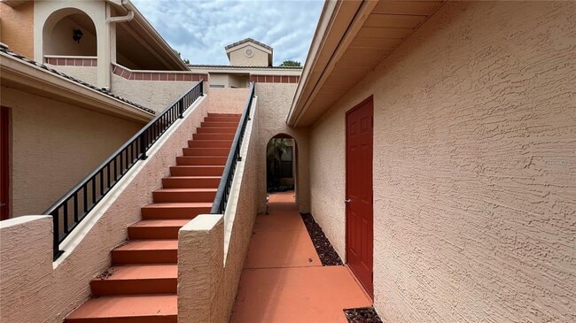 Building Photo - 7811 Sugar Bend Dr