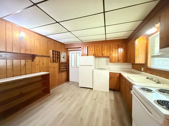 Foto del edificio - Cozy 2-Bedroom Cottage - Northeast Pensacola