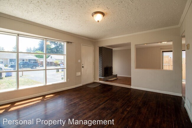 Foto del edificio - 3 br, 2 bath House - 1908 W 37th St