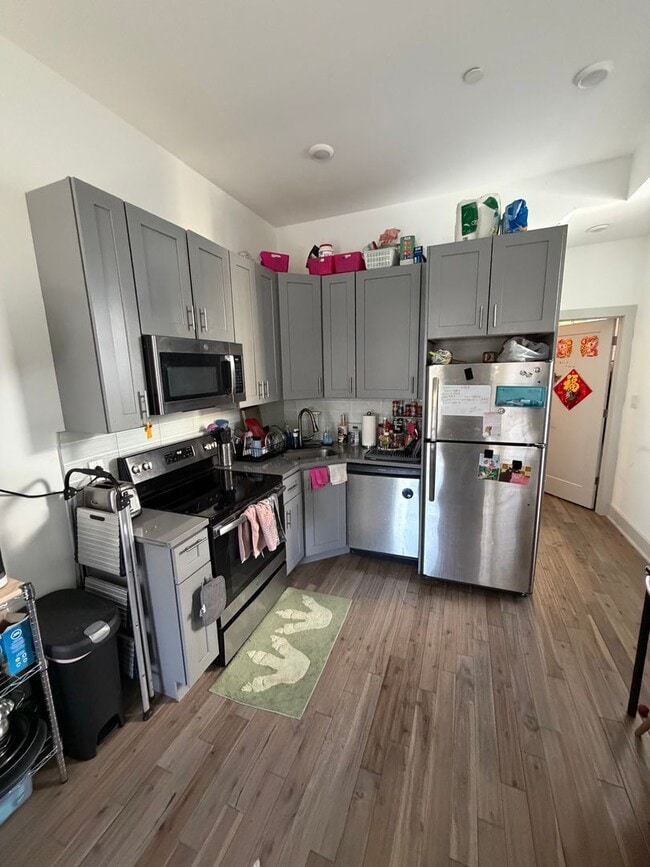 Photo - 3213 Haverford Ave. Apartment