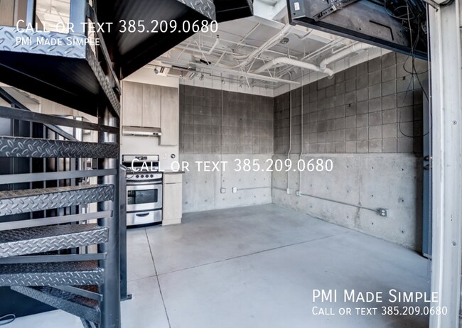 Foto del edificio - 360 W Broadway