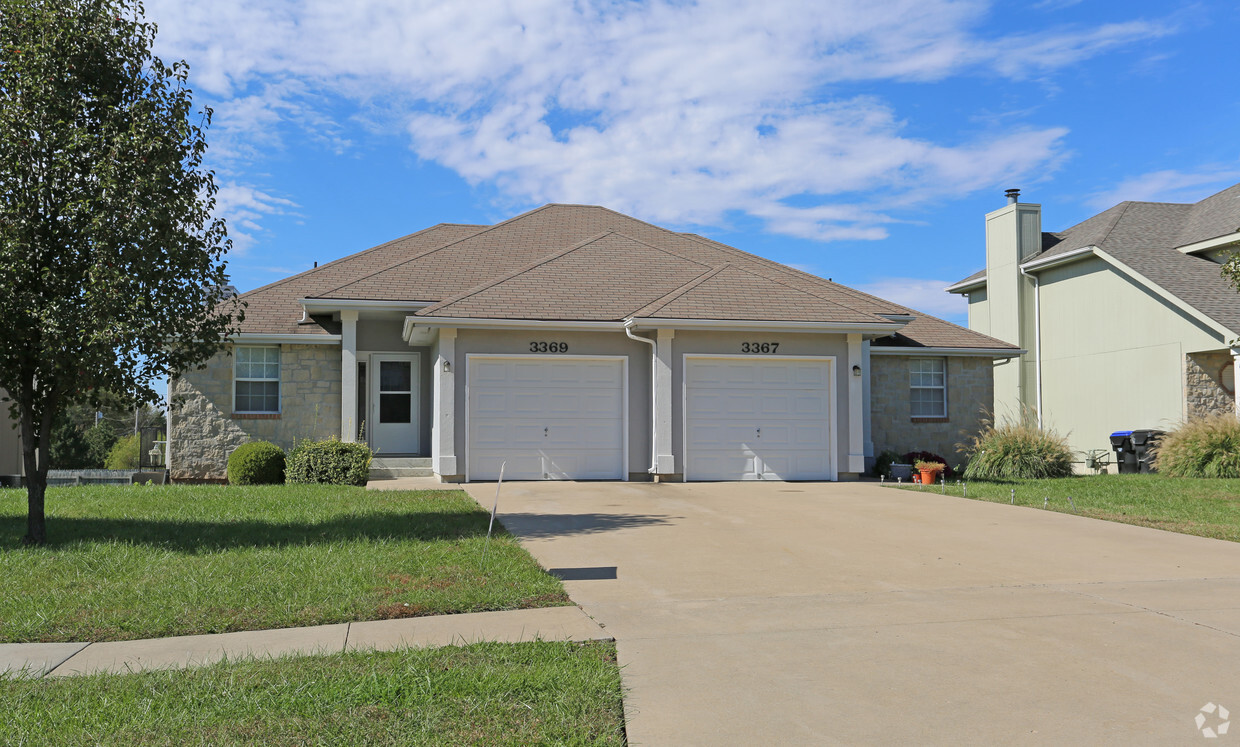 Primary Photo - Mariposa Townhomes