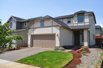 Building Photo - 2586 NW Beehollow Ln