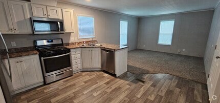 Building Photo - 310 Mulberry