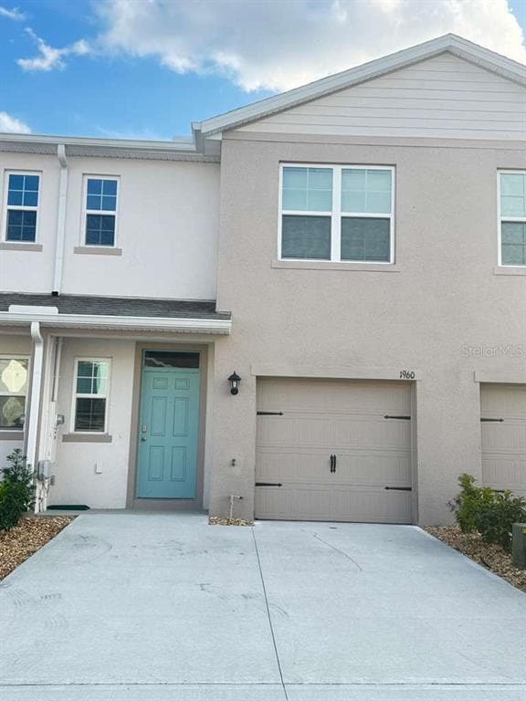 Building Photo - 1960 Tamarack Pass