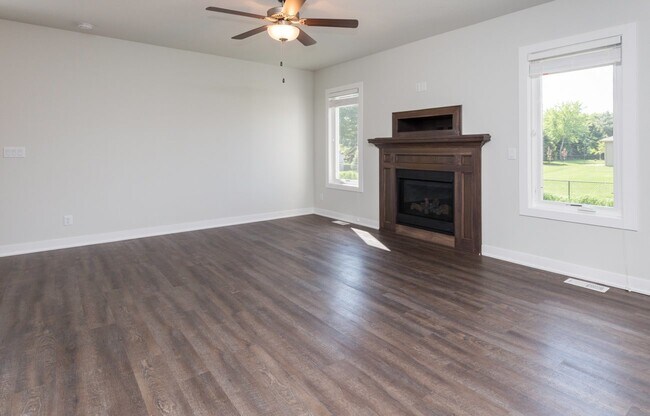 Foto del edificio - Contemporary Altoona Single Family Home! N...