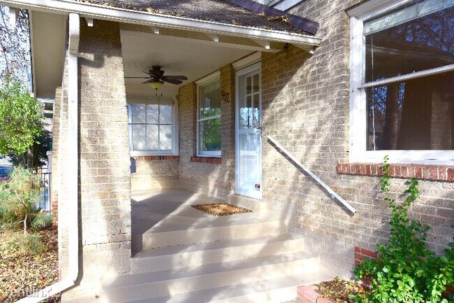 Building Photo - 2 br, 2 bath House - 952 S Vine Street