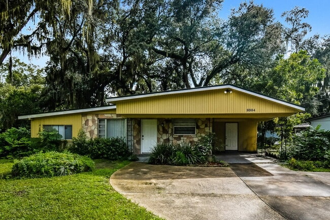 Building Photo - 8004 Patou Dr S